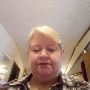 Meet your Posher, Janet